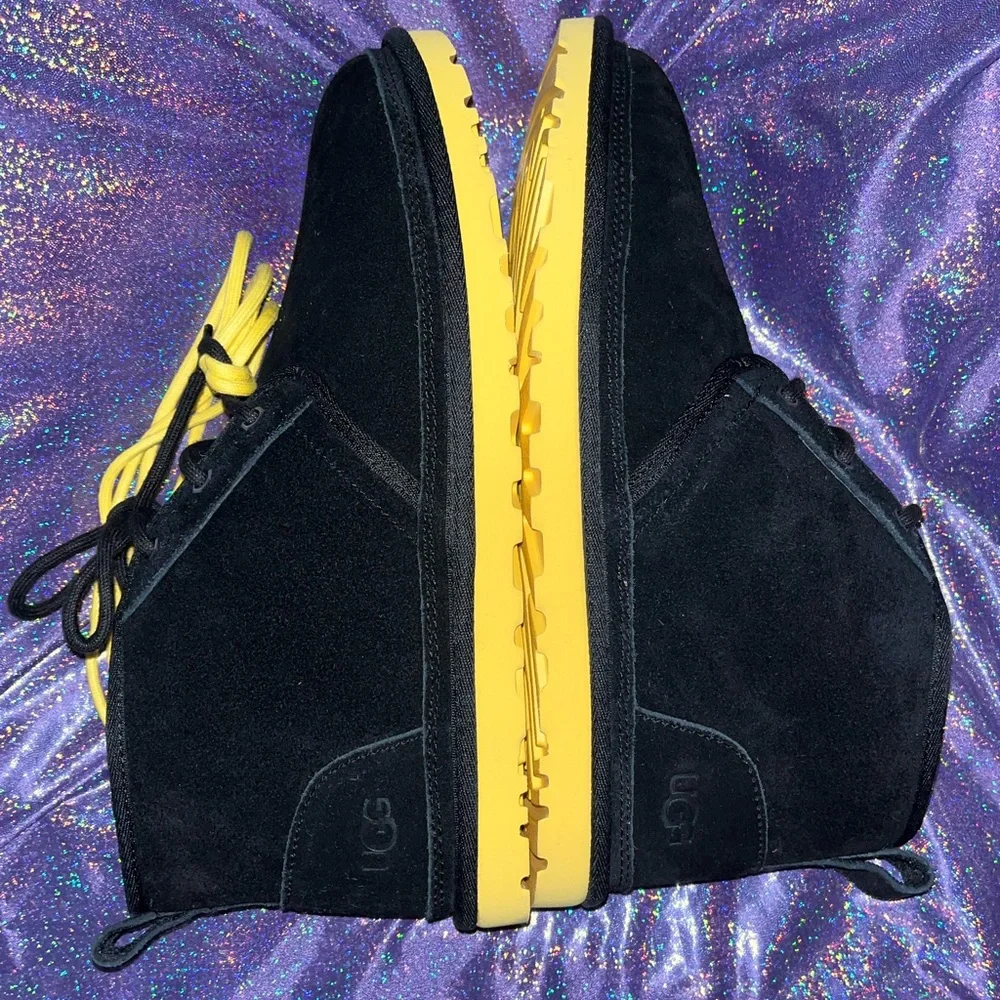 New UGG Mens Neumel Black Yellow Suede Fur Lined Ankle Chukka Boots